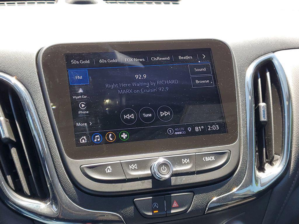 used 2024 Chevrolet Equinox car, priced at $25,999
