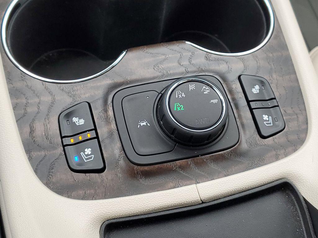 used 2023 GMC Acadia car, priced at $35,699