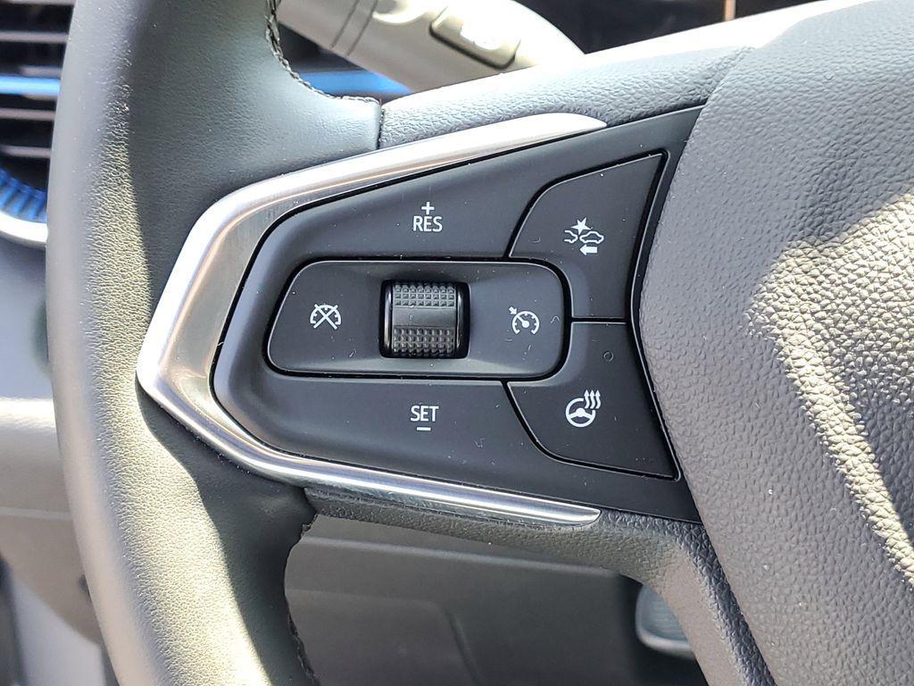 used 2025 Chevrolet Trax car, priced at $21,999