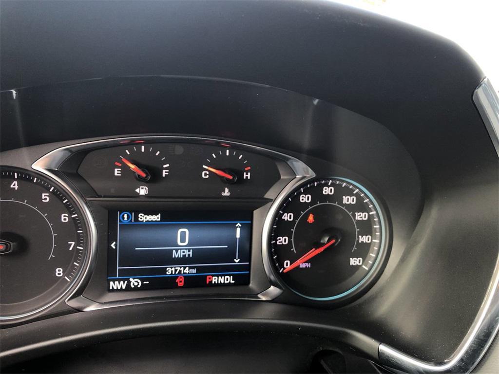 used 2024 Chevrolet Equinox car, priced at $18,999