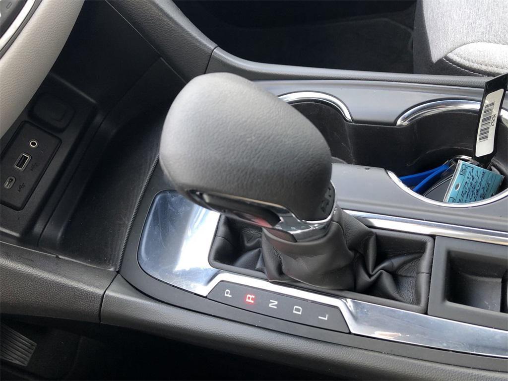 used 2024 Chevrolet Equinox car, priced at $18,999