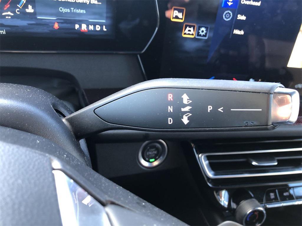 used 2025 Chevrolet Traverse car, priced at $45,799