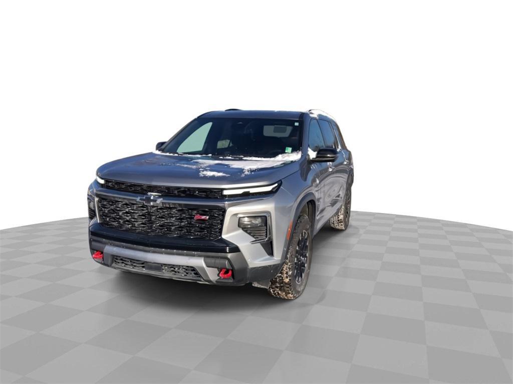 used 2025 Chevrolet Traverse car, priced at $45,799