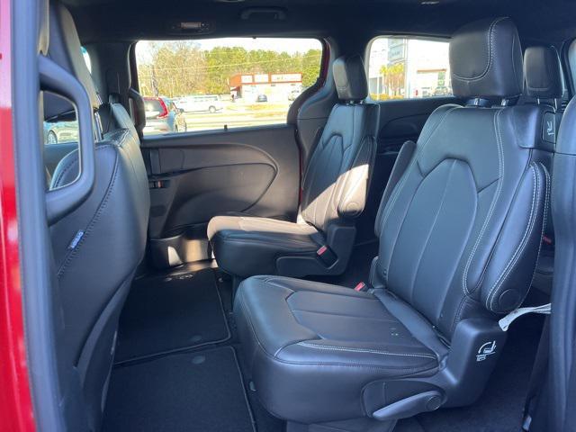new 2026 Chrysler Pacifica car, priced at $43,160