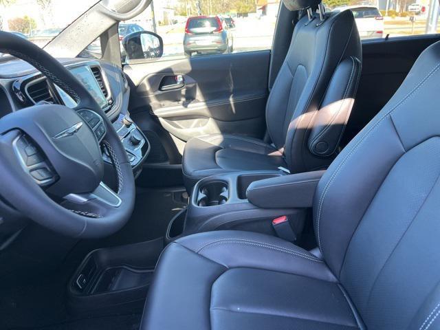 new 2026 Chrysler Pacifica car, priced at $43,160
