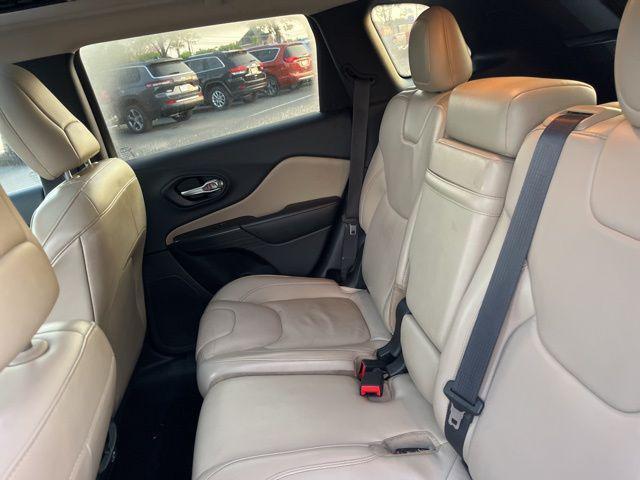 used 2016 Jeep Cherokee car, priced at $7,724