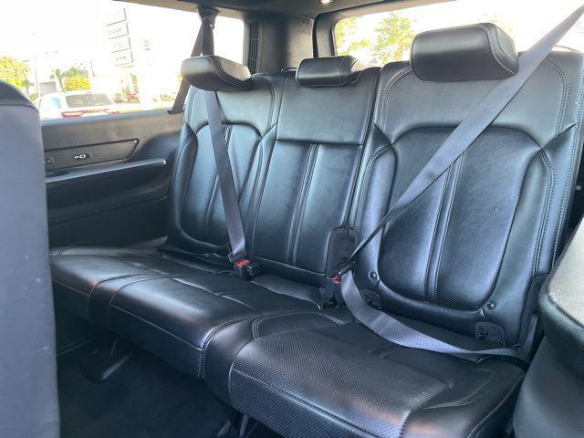 used 2024 Jeep Wagoneer L car, priced at $40,999