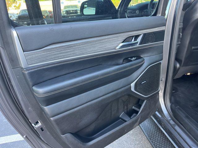 used 2024 Jeep Wagoneer L car, priced at $40,999