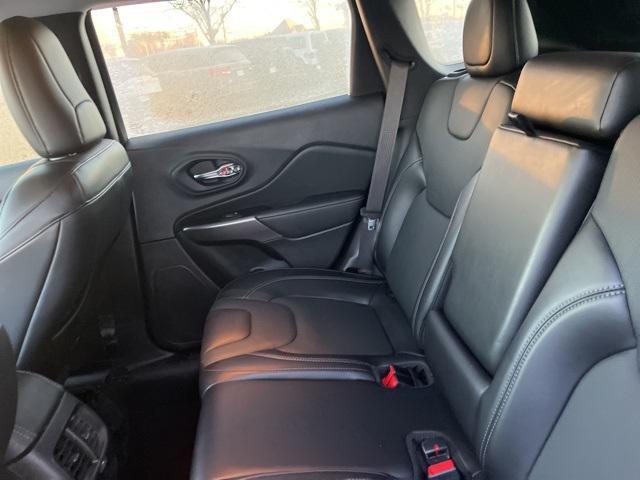 used 2021 Jeep Cherokee car, priced at $22,299