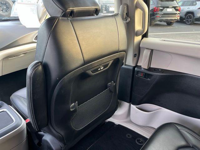 used 2023 Chrysler Pacifica car, priced at $24,999
