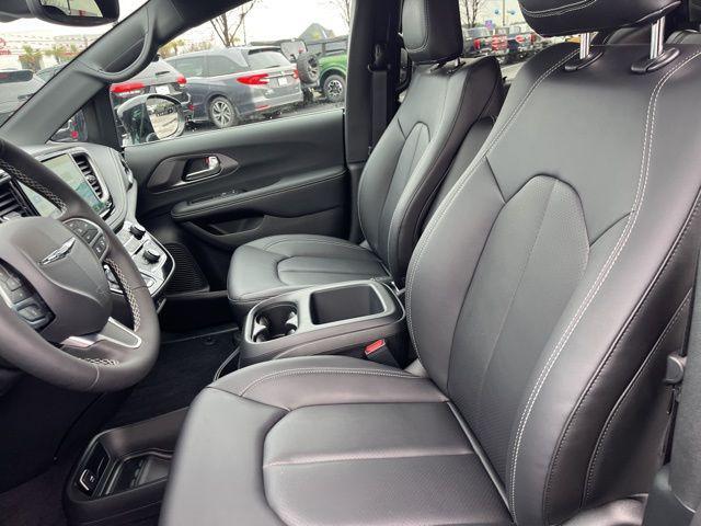 new 2026 Chrysler Pacifica car, priced at $41,280
