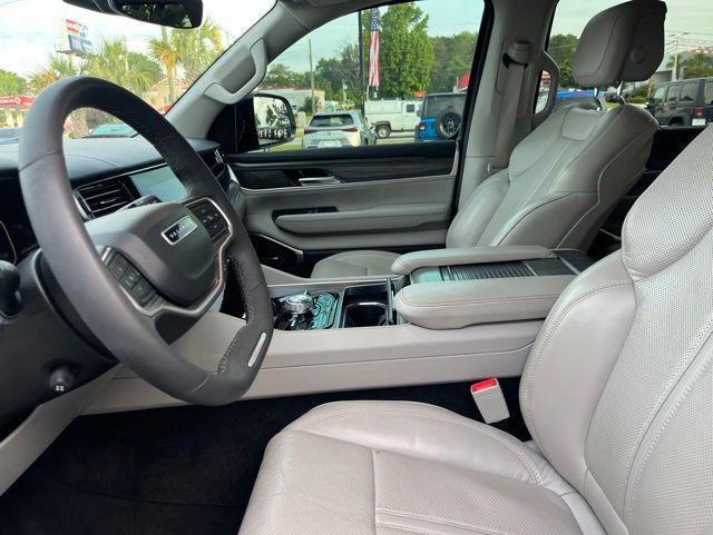 used 2023 Jeep Wagoneer car
