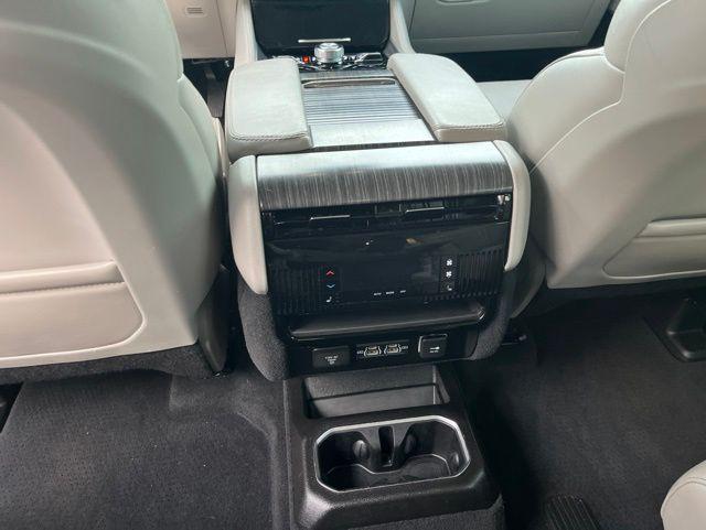 used 2023 Jeep Wagoneer car
