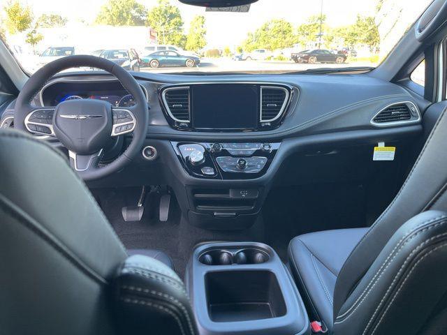 new 2026 Chrysler Pacifica car, priced at $40,251