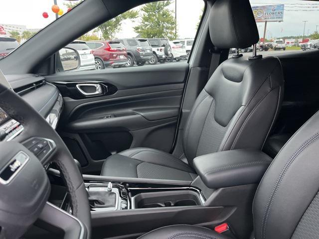 new 2026 Jeep Compass car, priced at $33,807