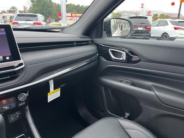 new 2026 Jeep Compass car, priced at $33,807