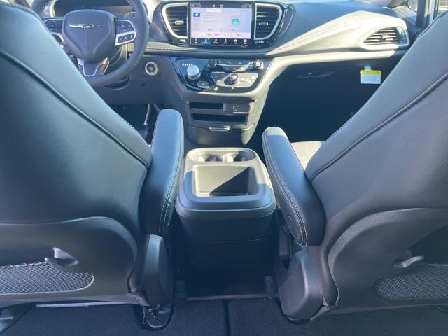 new 2026 Chrysler Pacifica car, priced at $42,665