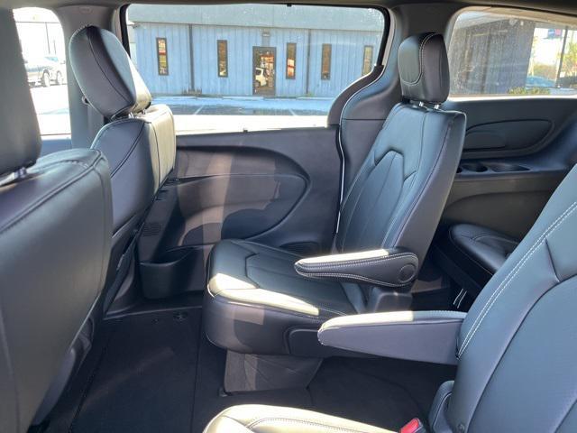 new 2026 Chrysler Pacifica car, priced at $42,665