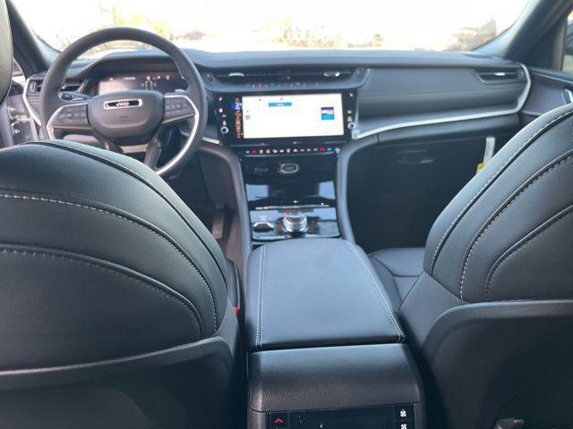 new 2026 Jeep Grand Cherokee L car, priced at $51,725