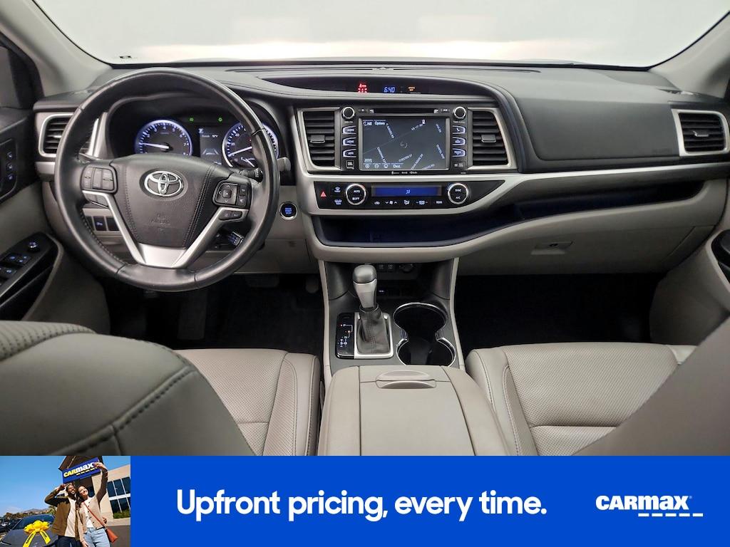 used 2017 Toyota Highlander car, priced at $25,998