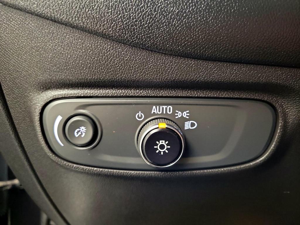 used 2023 Chevrolet Equinox car, priced at $19,998