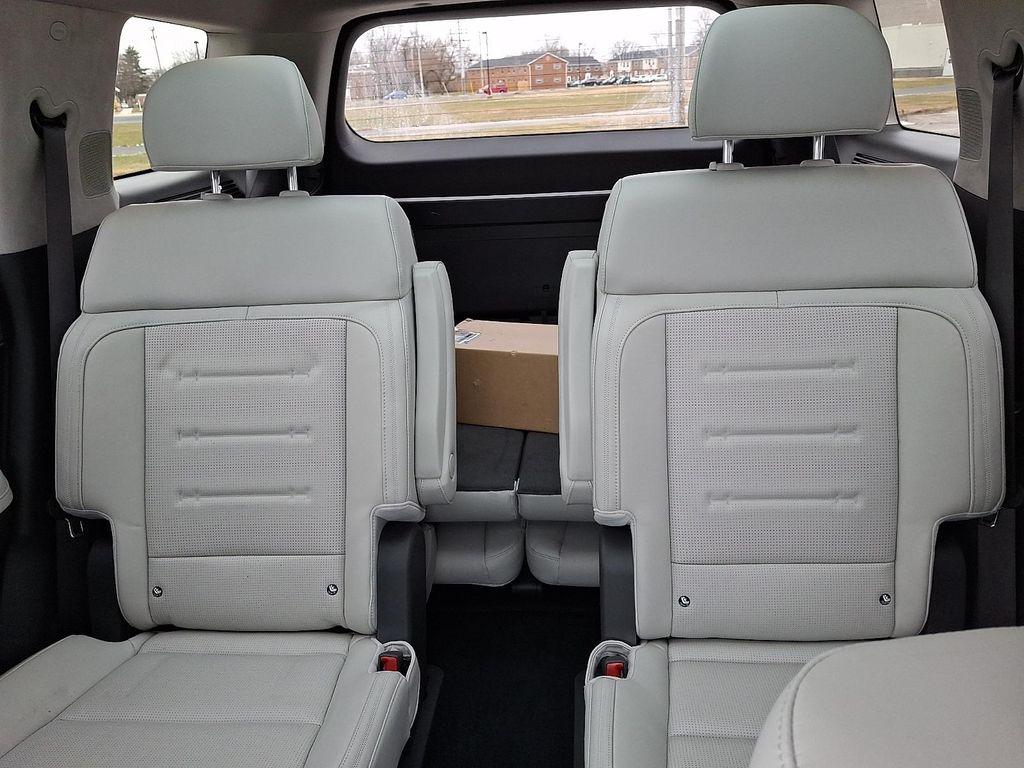 used 2024 Hyundai SANTA FE HEV car, priced at $41,794