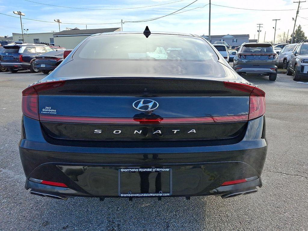 used 2022 Hyundai Sonata car, priced at $25,394