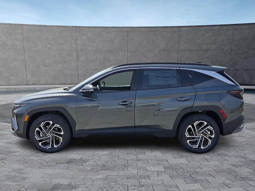 new 2026 Hyundai TUCSON Hybrid car, priced at $44,715