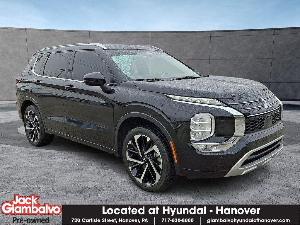 used 2023 Mitsubishi Outlander car, priced at $27,194