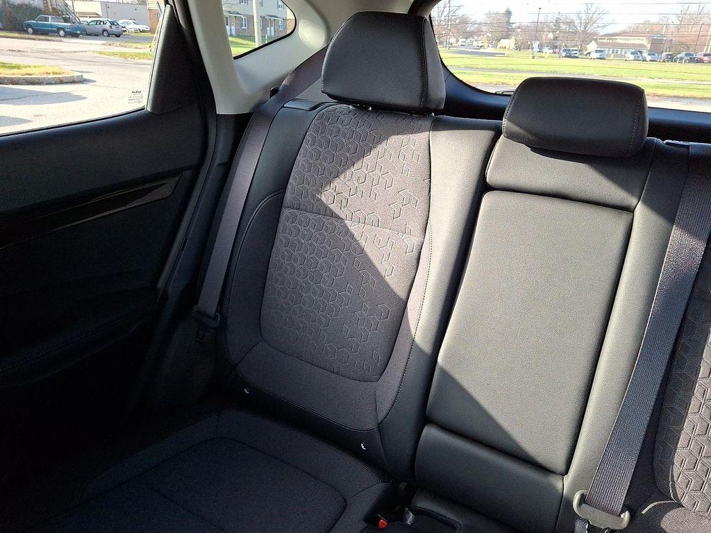 used 2024 Kia Seltos car, priced at $25,294