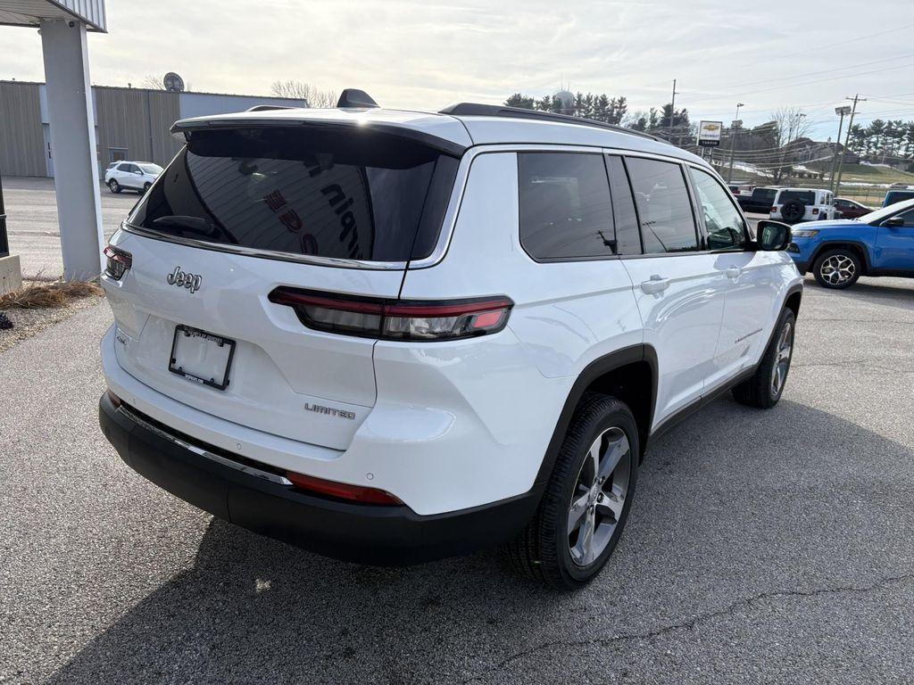 new 2025 Jeep Grand Cherokee L car, priced at $48,846
