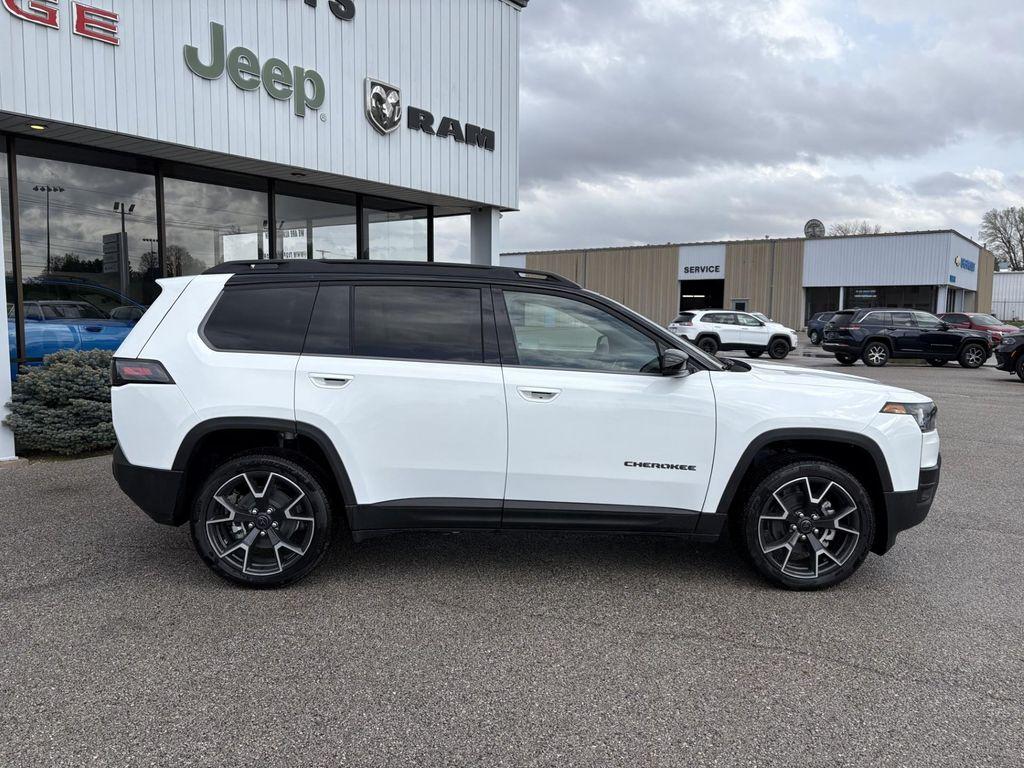 new 2026 Jeep Cherokee car, priced at $42,314
