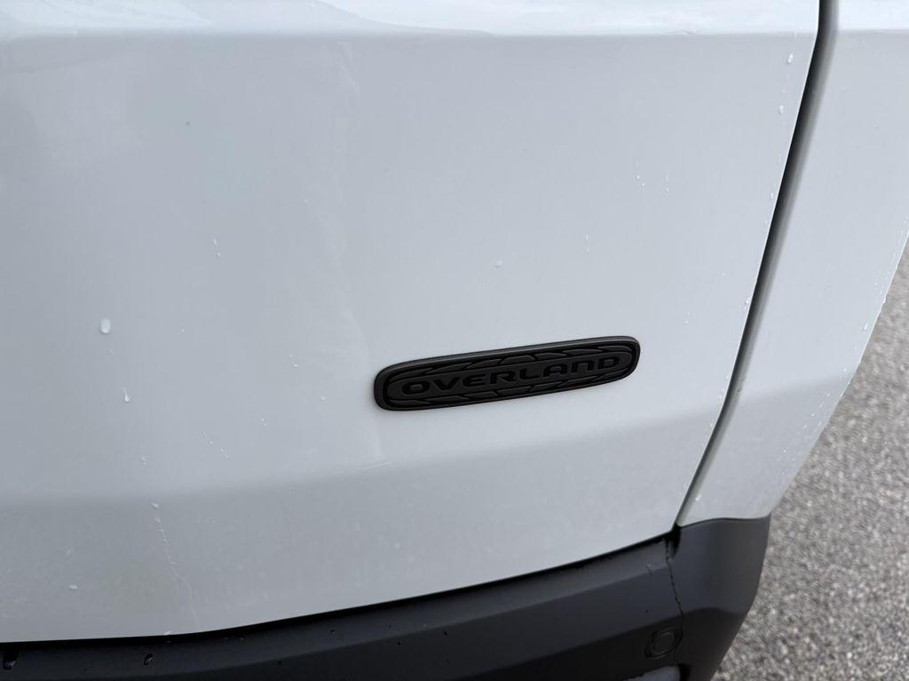 new 2026 Jeep Cherokee car, priced at $42,314