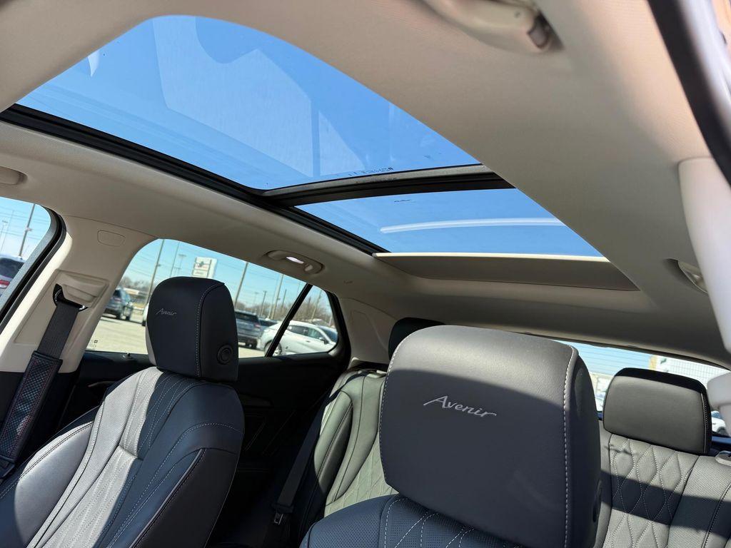 used 2023 Buick Envision car, priced at $36,289
