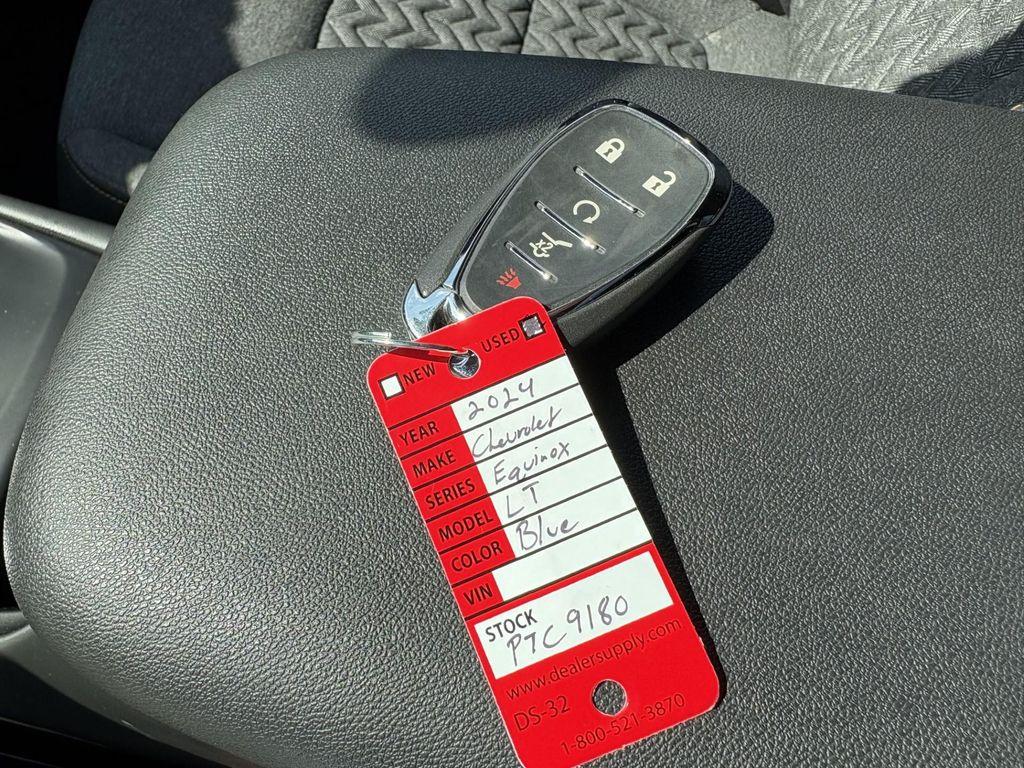 used 2024 Chevrolet Equinox car, priced at $25,789