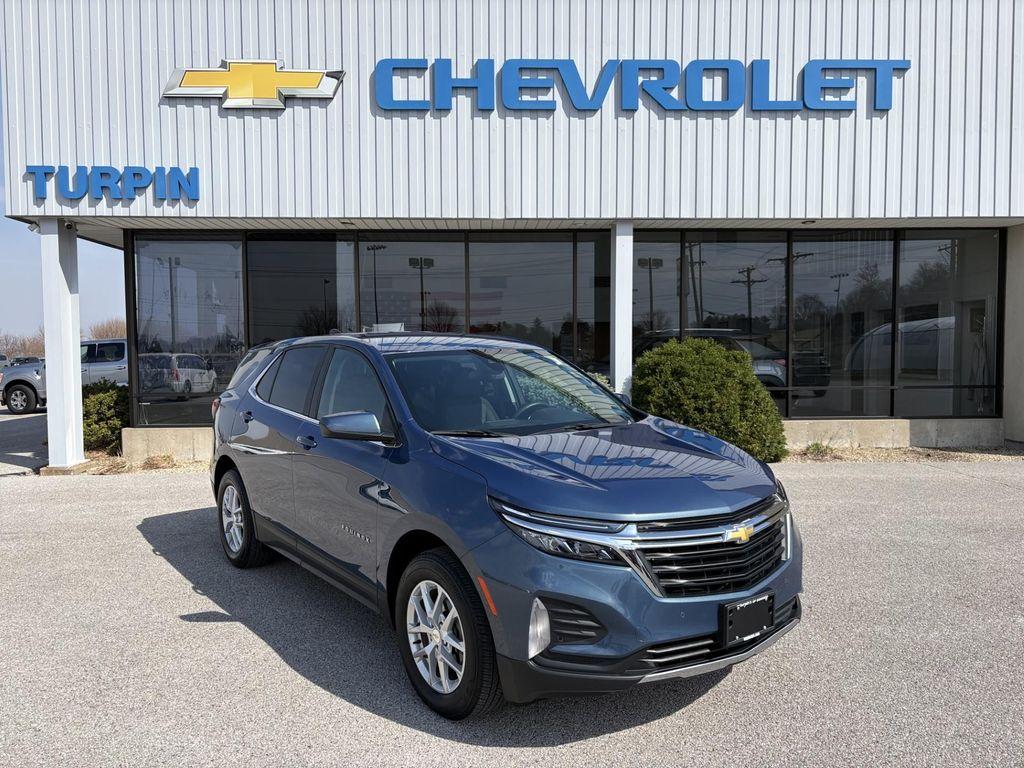 used 2024 Chevrolet Equinox car, priced at $25,789