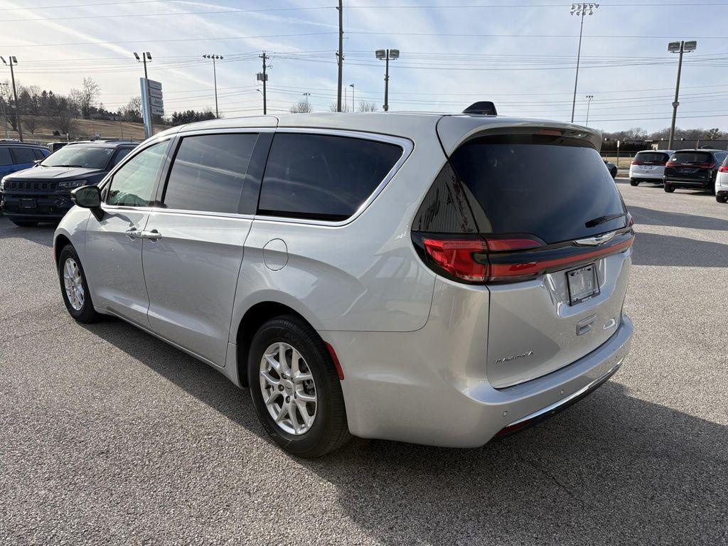 used 2024 Chrysler Pacifica car, priced at $34,779