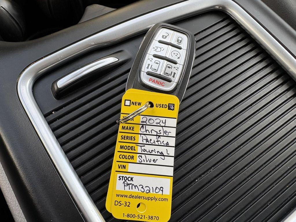 used 2024 Chrysler Pacifica car, priced at $34,779