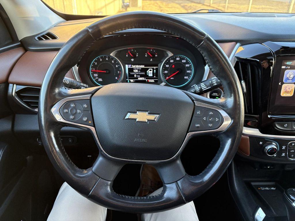 used 2019 Chevrolet Traverse car, priced at $20,489