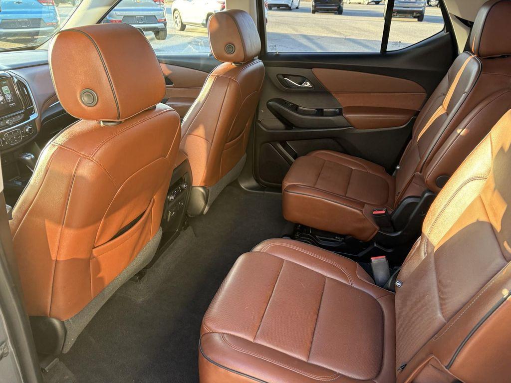 used 2019 Chevrolet Traverse car, priced at $20,489