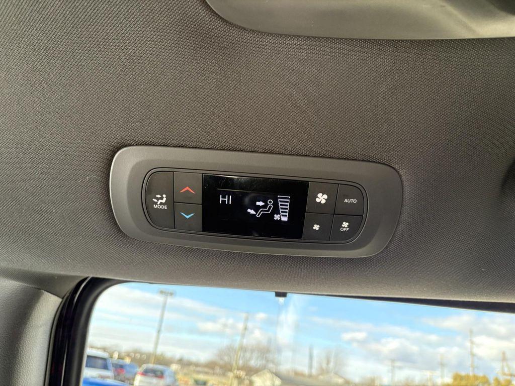 used 2025 Chrysler Pacifica car, priced at $32,889