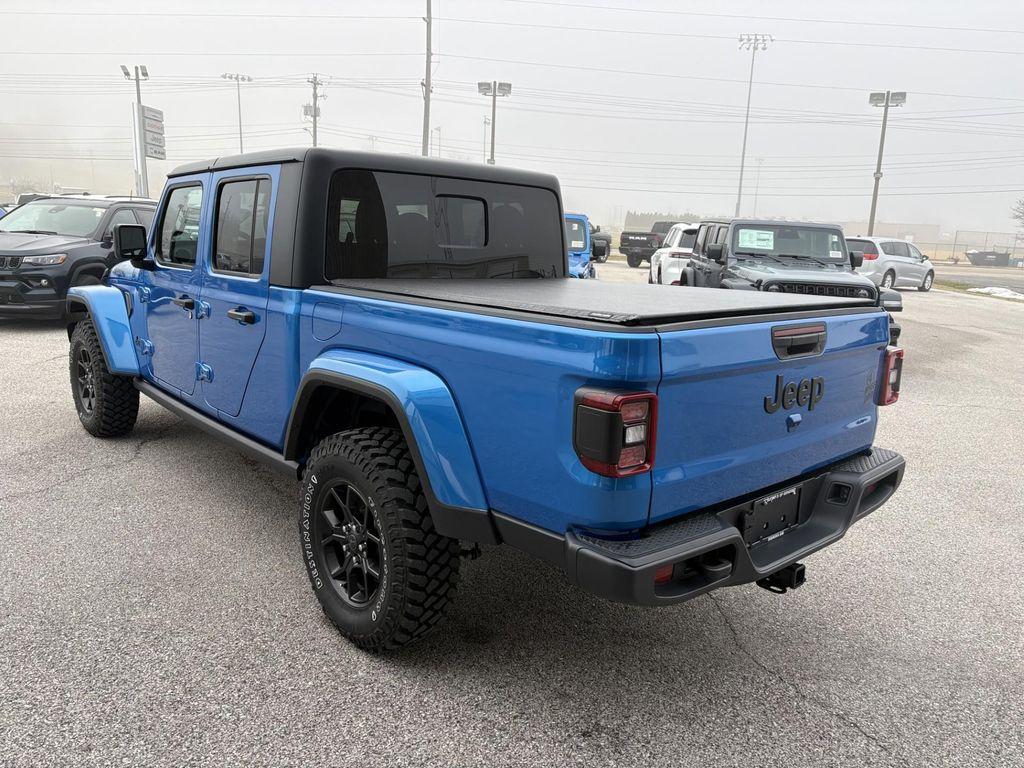 used 2025 Jeep Gladiator car, priced at $38,969