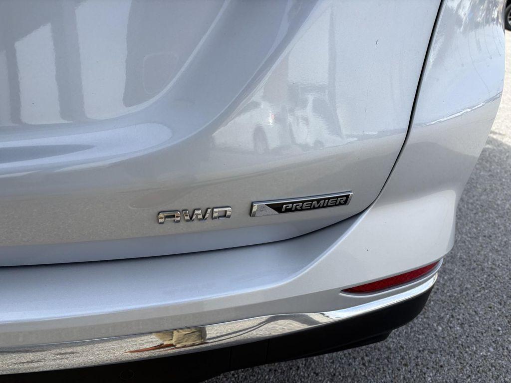 used 2018 Chevrolet Equinox car, priced at $14,589