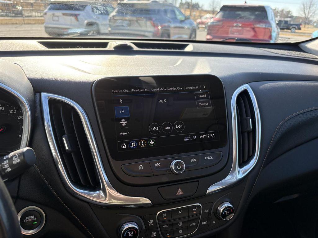 used 2019 Chevrolet Equinox car, priced at $22,989