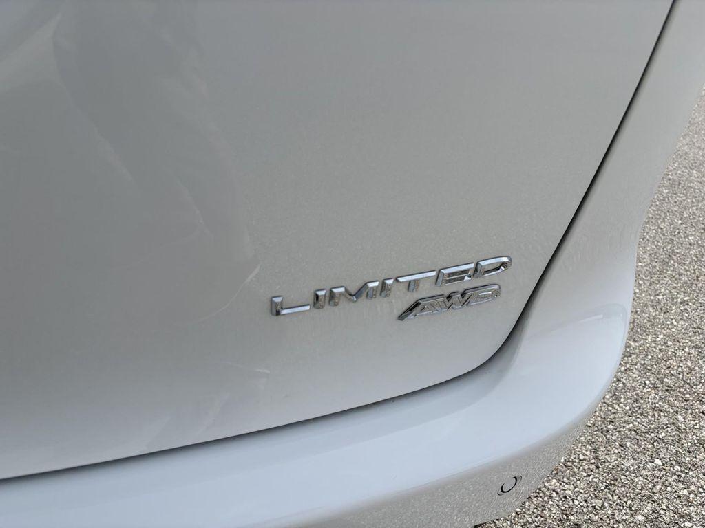 new 2026 Chrysler Pacifica car, priced at $49,993