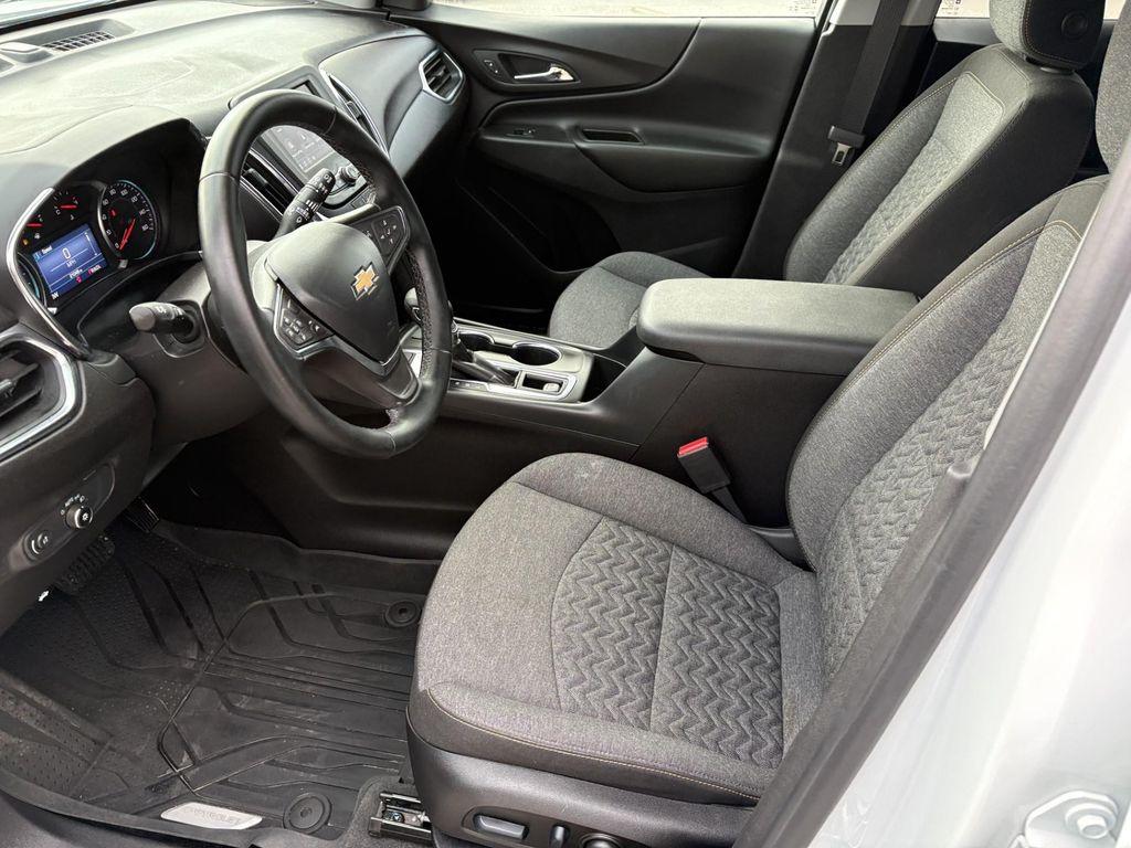 used 2024 Chevrolet Equinox car, priced at $24,989