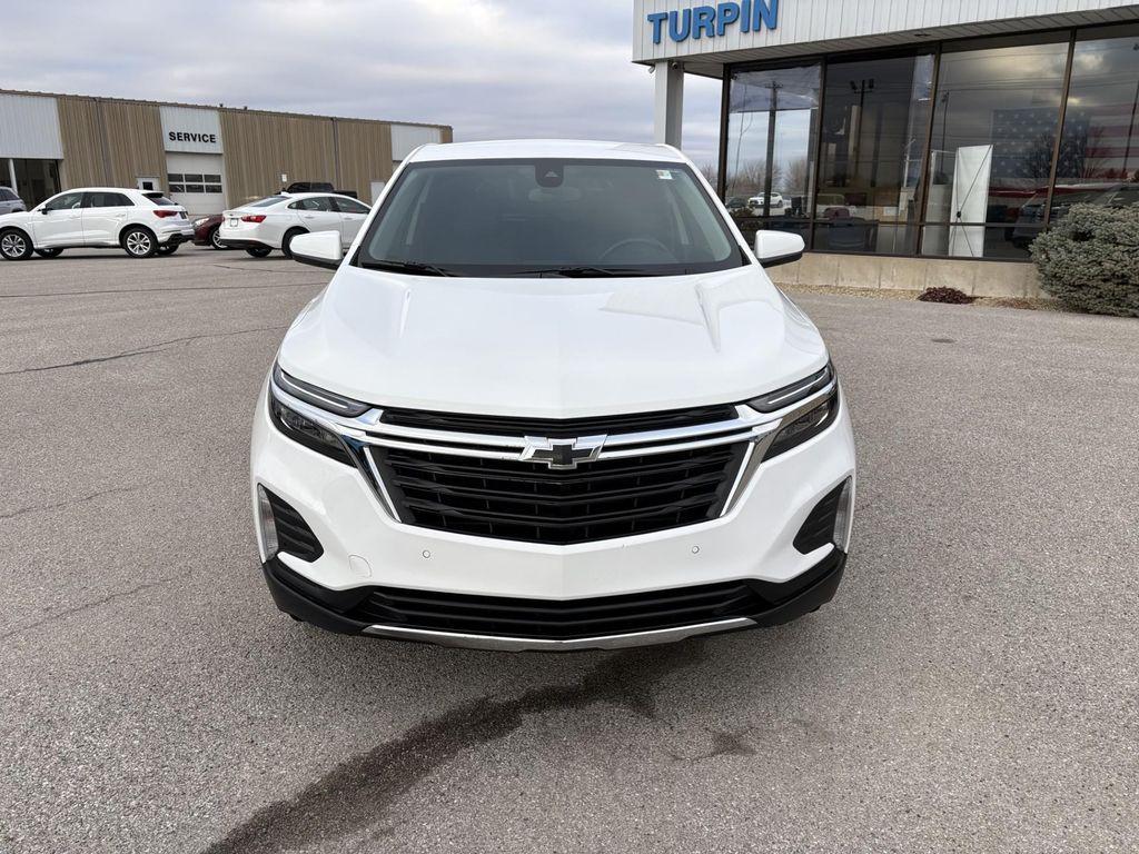 used 2024 Chevrolet Equinox car, priced at $24,989