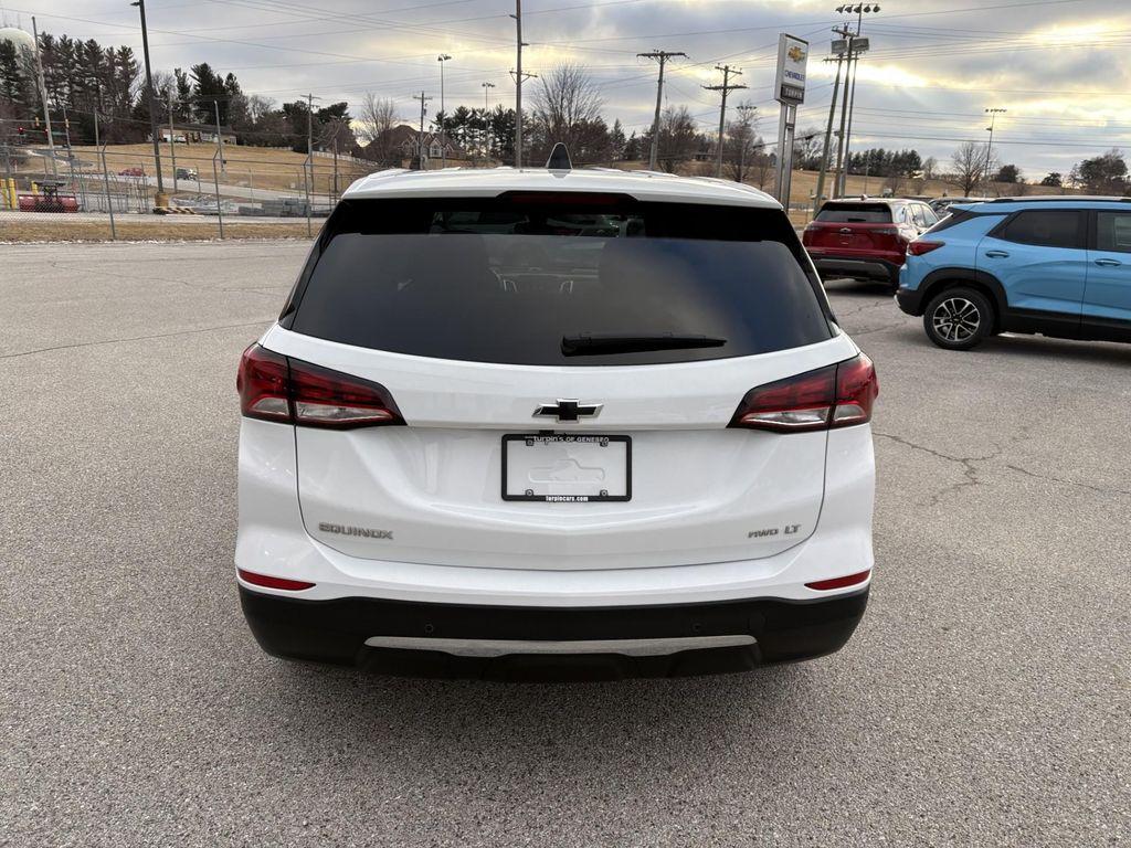 used 2024 Chevrolet Equinox car, priced at $24,989