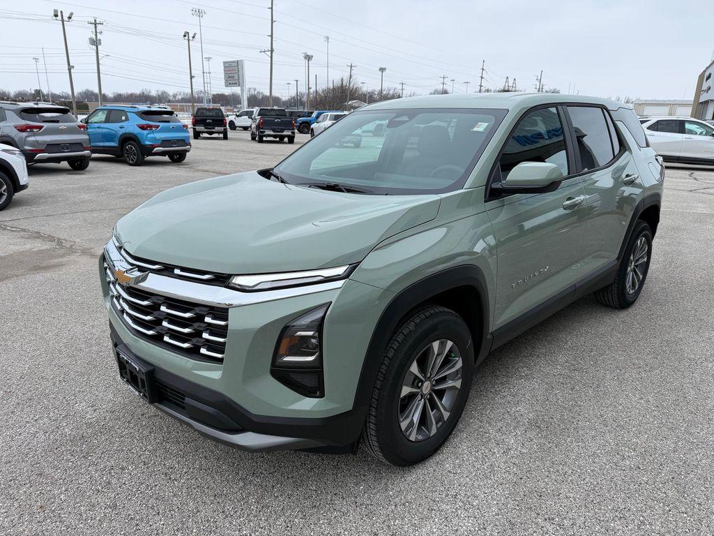 new 2026 Chevrolet Equinox car, priced at $32,498