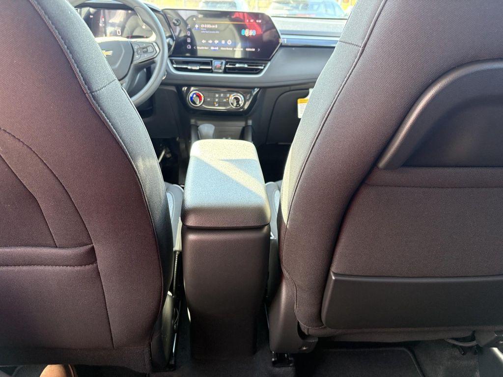 new 2026 Chevrolet TrailBlazer car, priced at $27,245